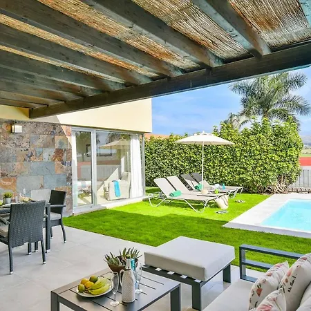Villa Par 4 18